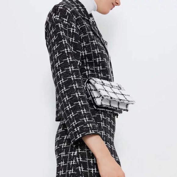 NWT Zara Metallic Sweater Jacket Cardigan with Jeweled Buttons - Picture 3 of 16